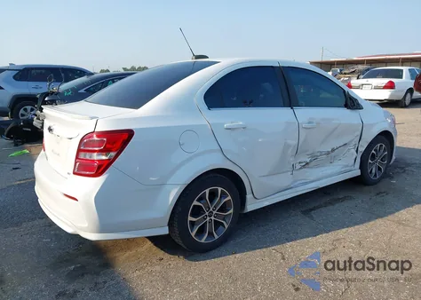 2018 Chevrolet Sonic Lt Auto z USA, uszkodzony, nr VIN 1G1JD5SH7J4112094